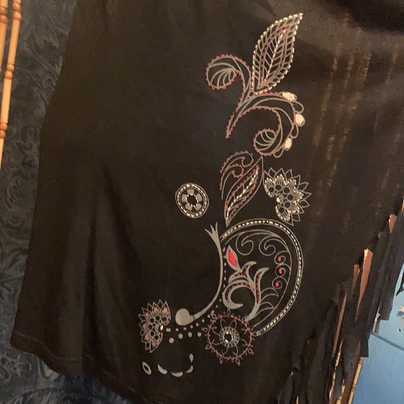 Black Embroidered Shawl - Picture 2 of 2